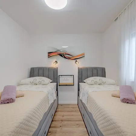 Vlasta Appartement *